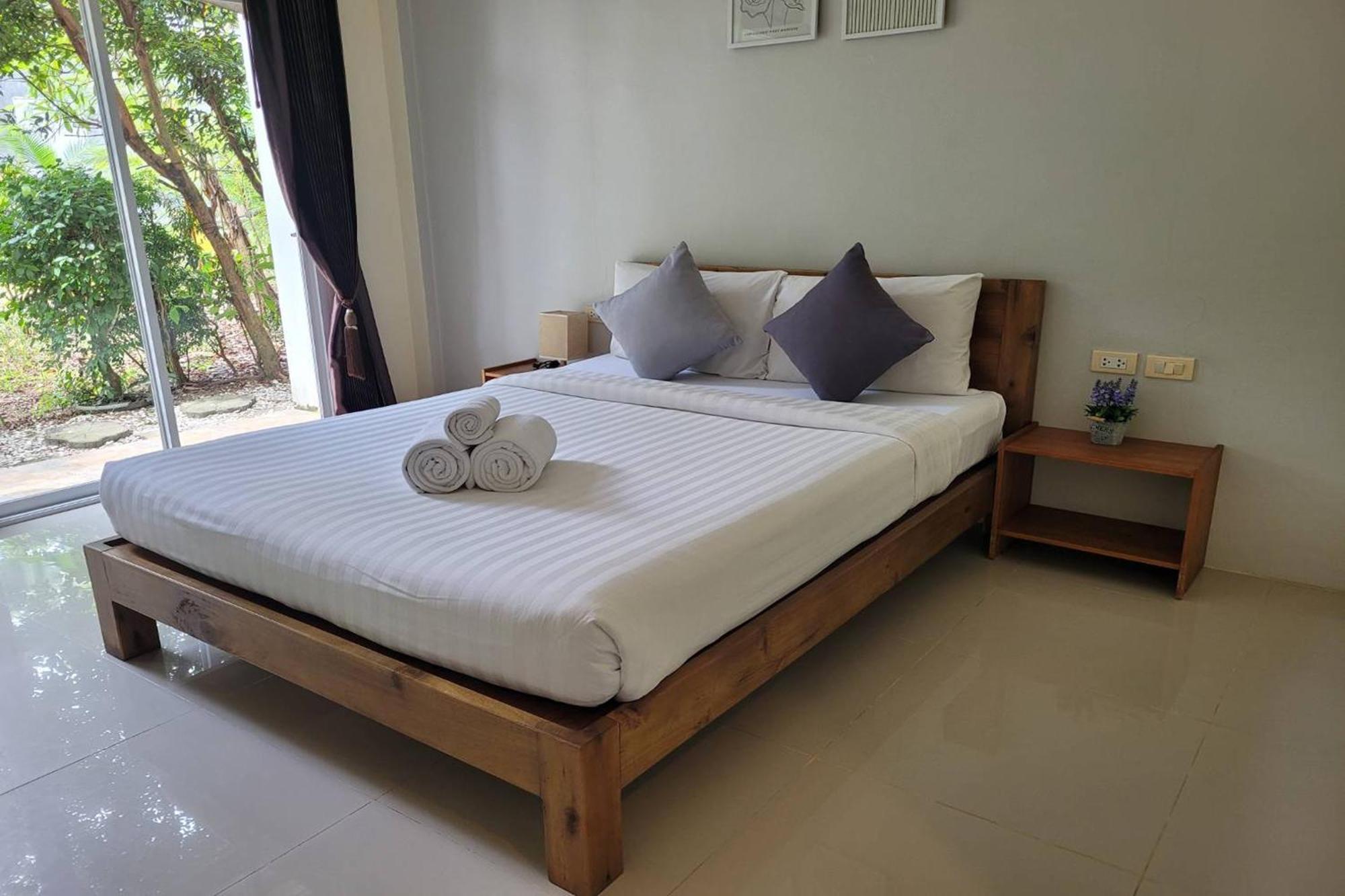 Snooze Inn Phuket - Free Shuttle To Bang Rong Pier Pa Khlok Ngoại thất bức ảnh