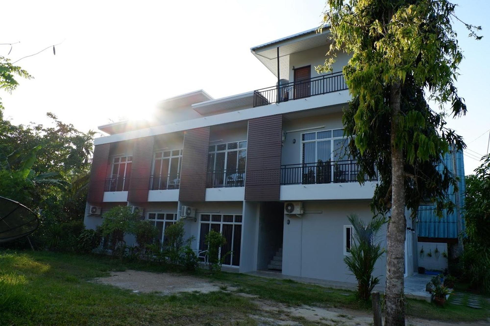 Snooze Inn Phuket - Free Shuttle To Bang Rong Pier Pa Khlok Ngoại thất bức ảnh
